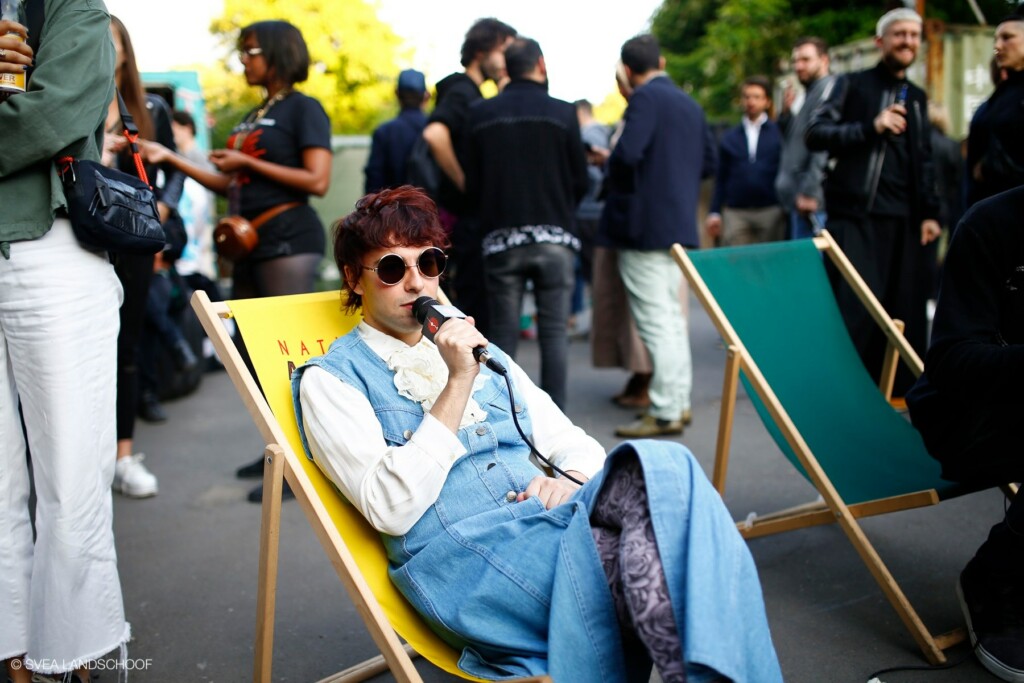 austin-powers-vibe-guy-festival-outdoor-bmva